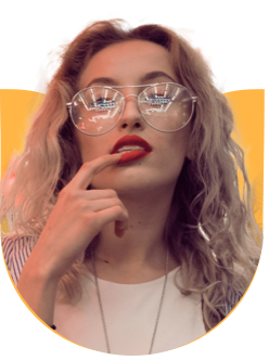 Sylvie Adams Blogger and Social Media Creator